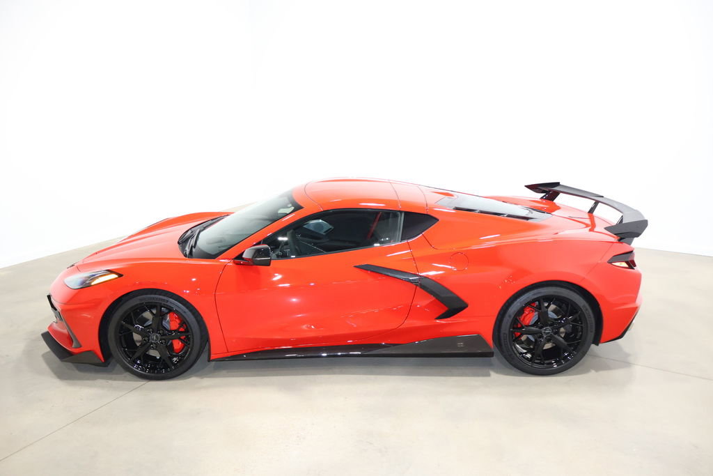 Used 2020 Chevrolet Corvette Stingray Premium Cpe w/ 3LT Preferred Equipment Group image 15