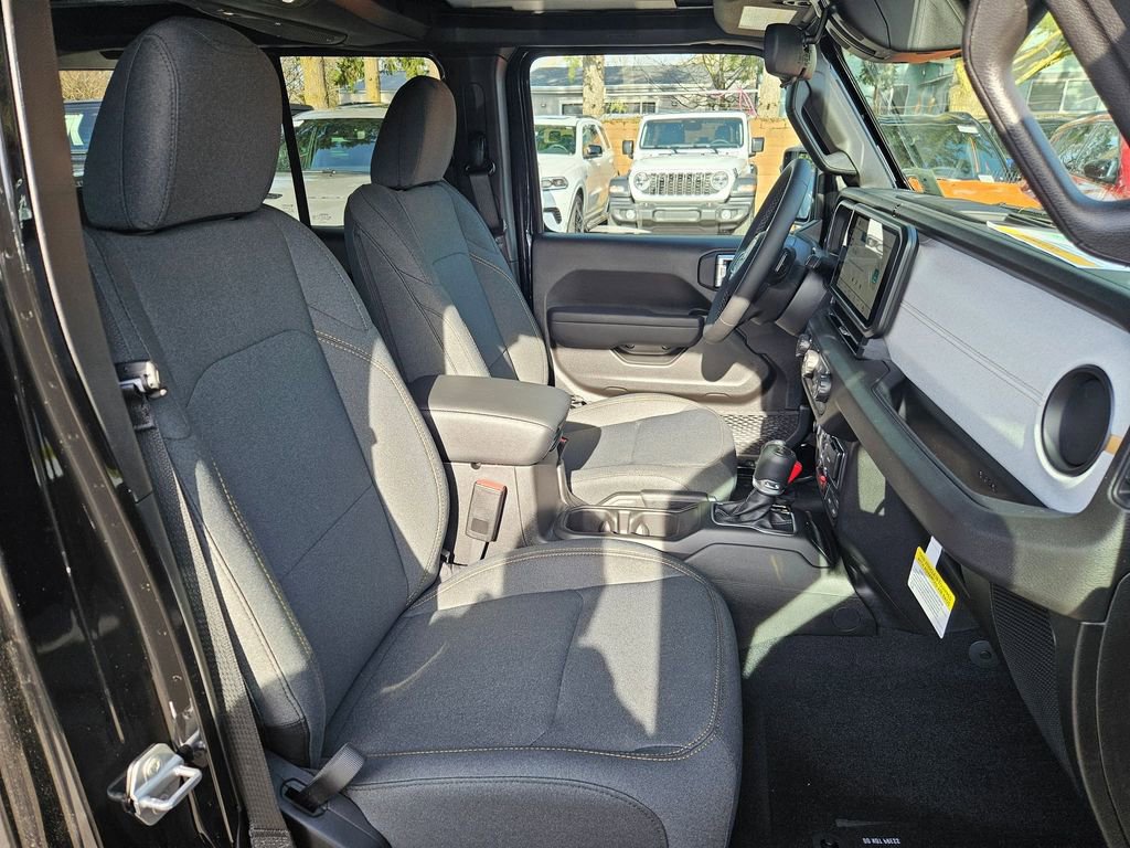 New 2026 Jeep Wrangler Unlimited Sport AWD/4WD image 18
