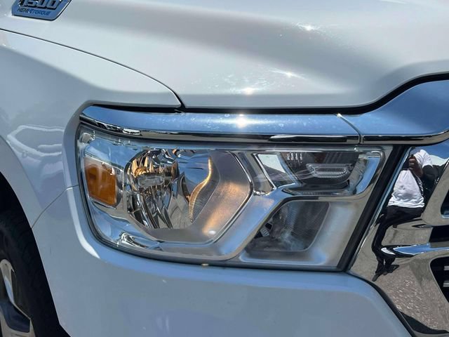 Used 2024 RAM 1500 Laramie AWD/4WD image 12