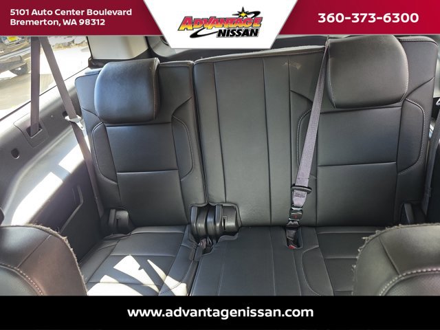 Used 2017 Chevrolet Suburban Premier AWD/4WD image 12