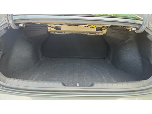 Used 2024 Hyundai Elantra SEL FWD image 35