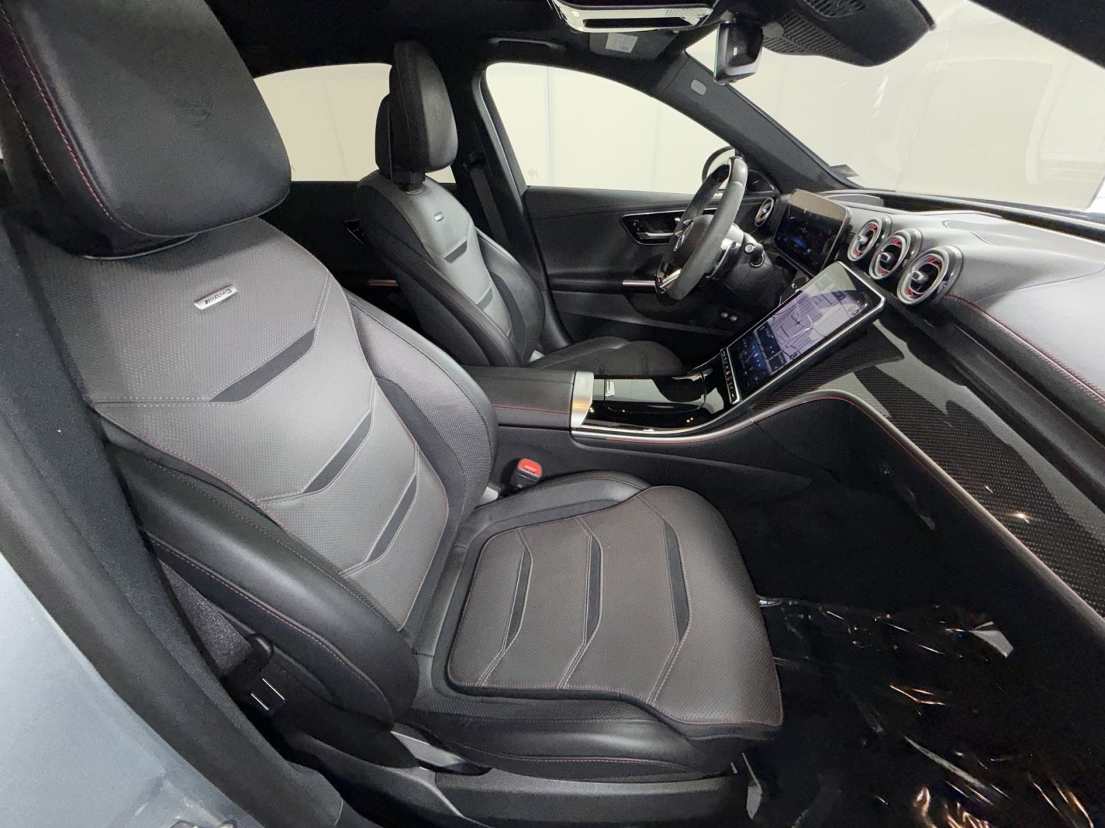 Used 2024 Mercedes-Benz C 63 AMG S image 27