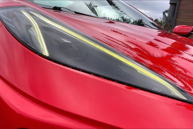 Used 2021 Chevrolet Corvette Stingray Premium Conv w/ Z51 Performance Package image 26