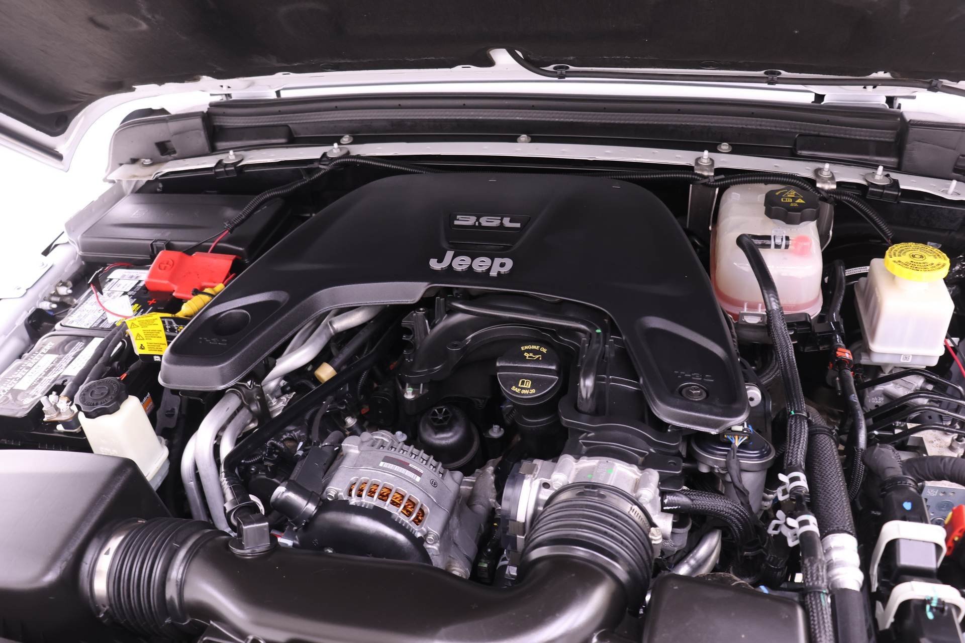 Used 2021 Jeep Gladiator Rubicon image 17