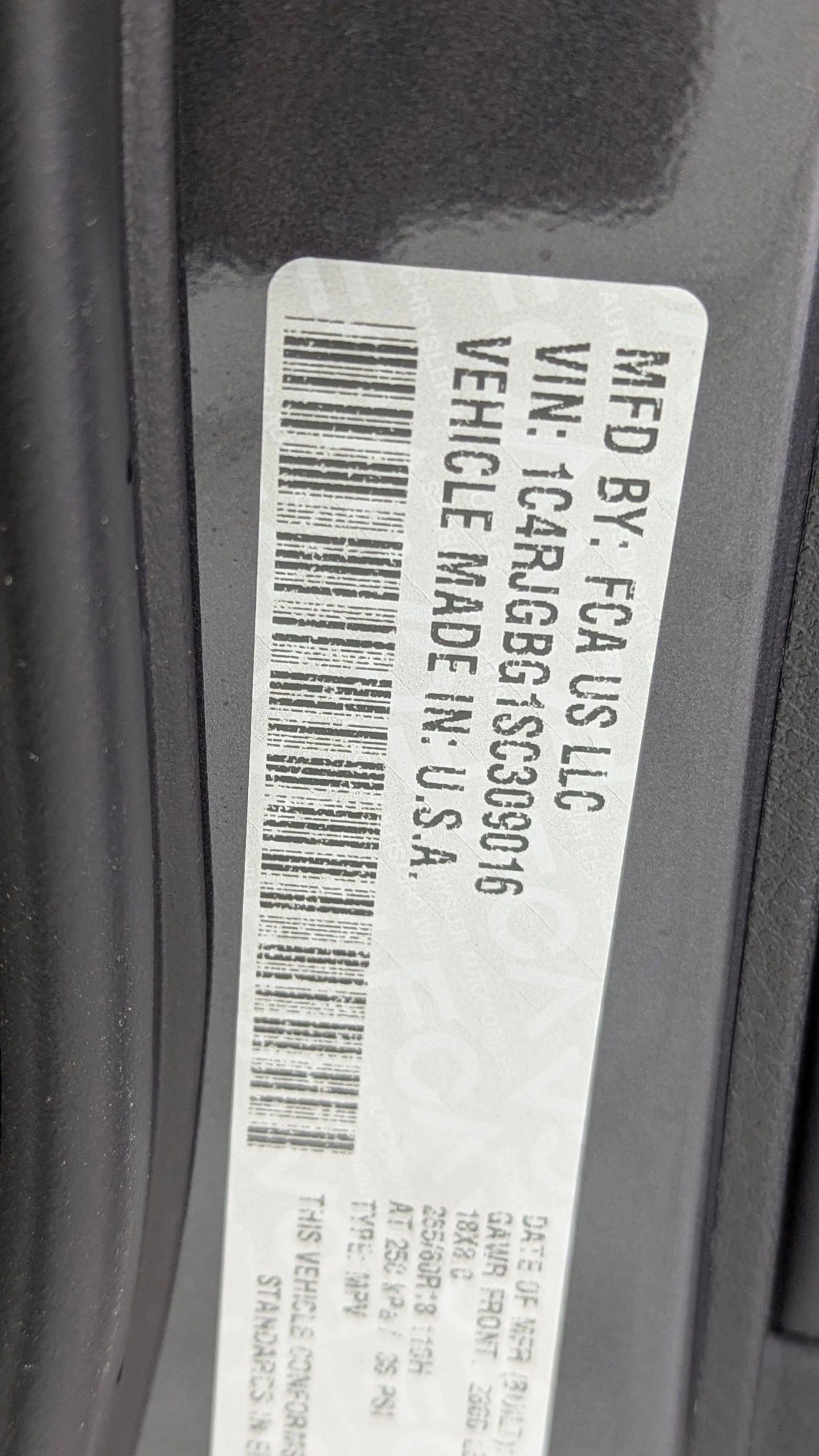 Used 2025 Jeep Grand Cherokee Limited RWD image 20