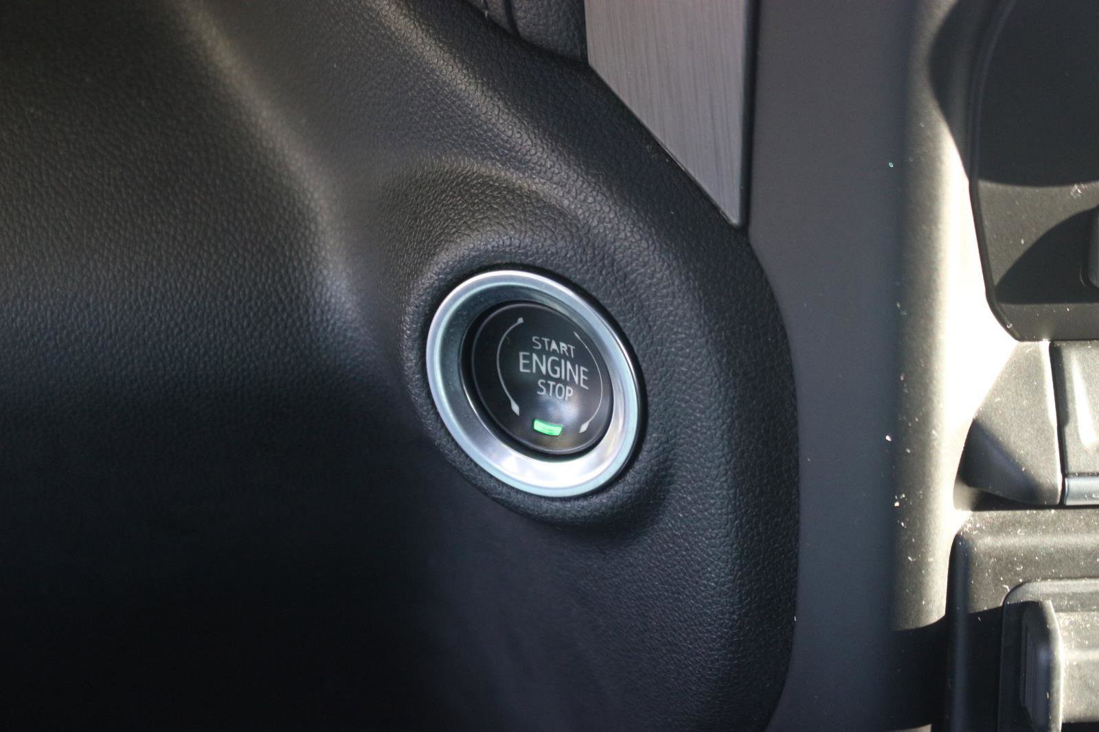 Used 2023 GMC Sierra 2500 Denali w/ Denali Ultimate Package image 30