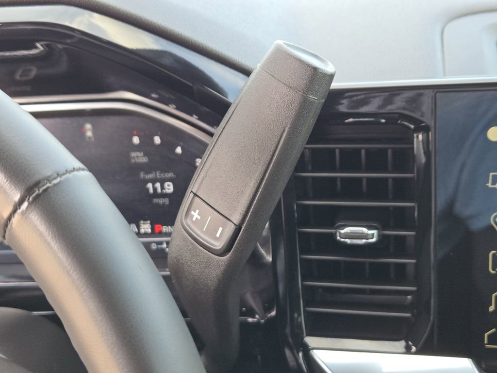 Used 2024 GMC Sierra 1500 Elevation w/ LPO, Elevation Black Package image 13