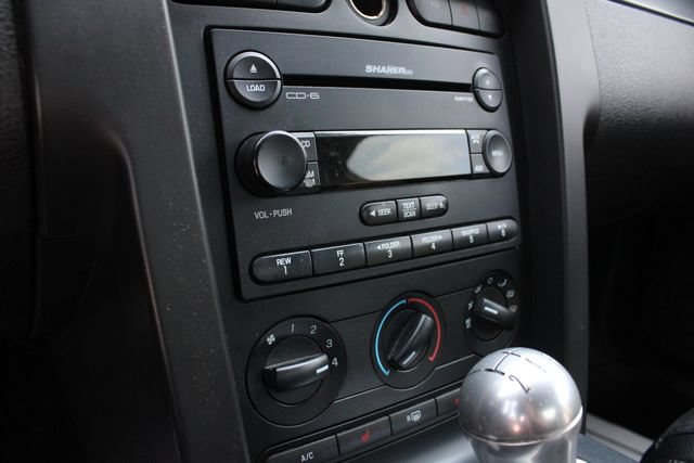 Used 2007 Ford Mustang GT RWD image 15