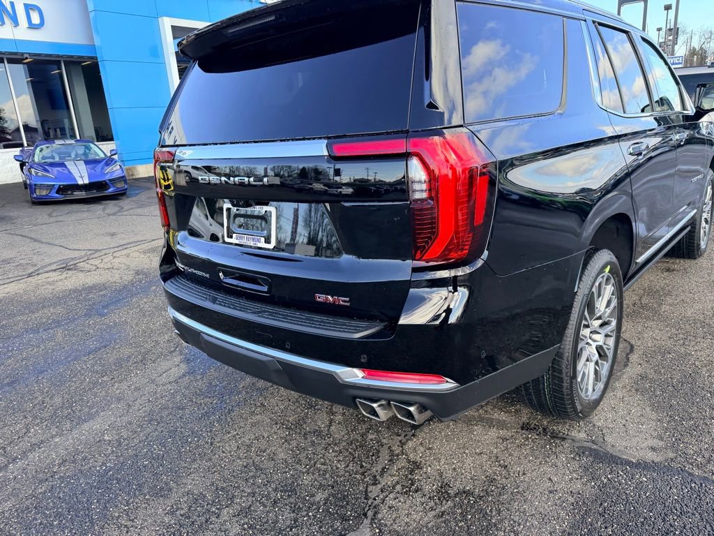 New 2026 GMC Yukon Denali w/ Denali Reserve Package image 7
