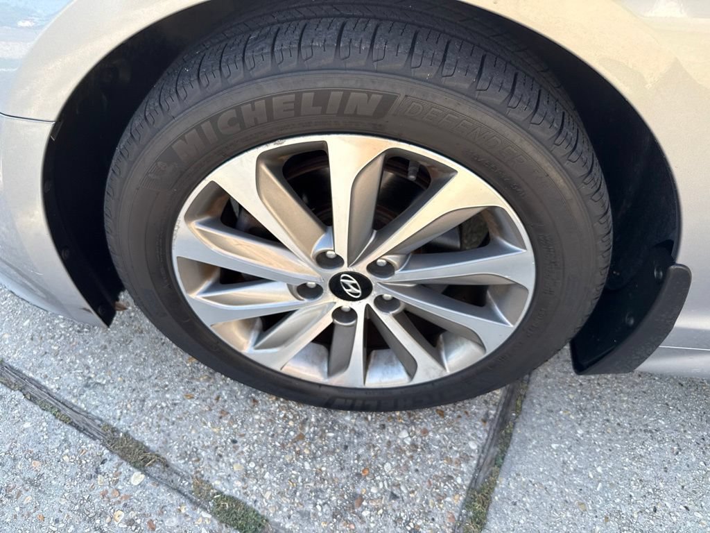 Used 2015 Hyundai Sonata Sport FWD image 19
