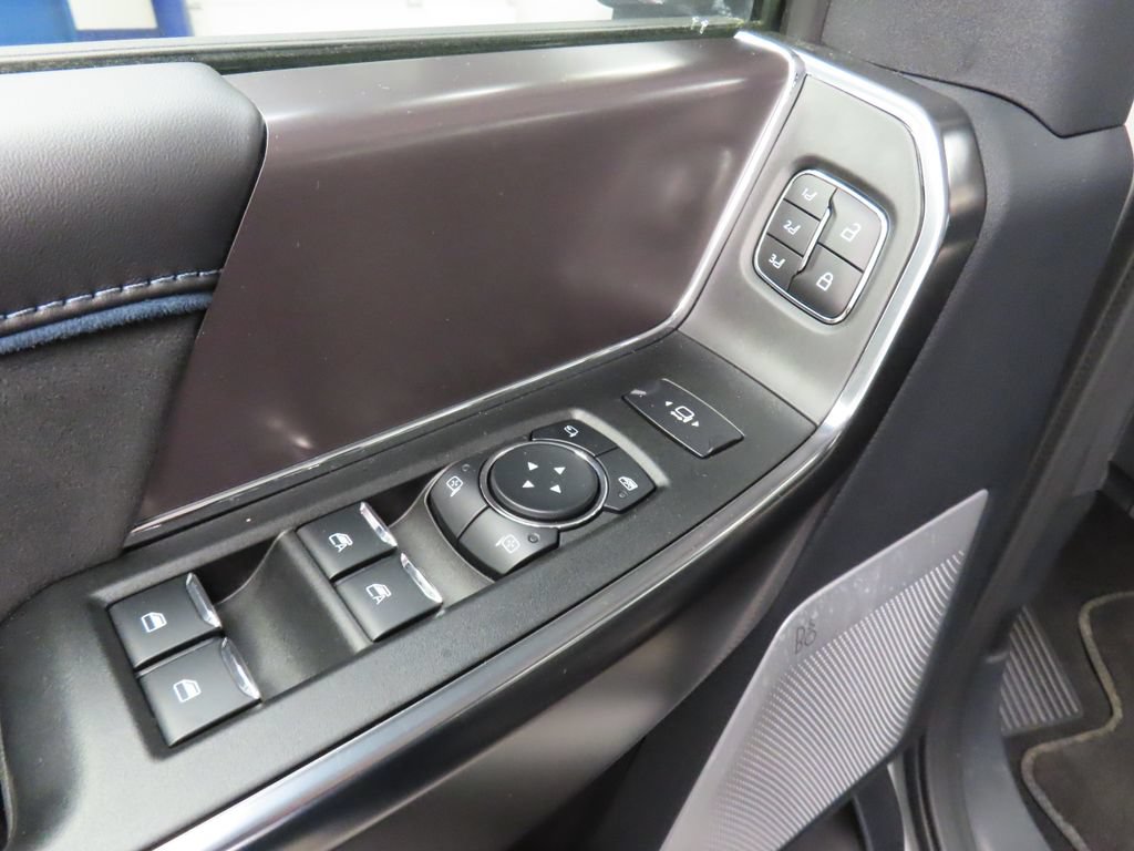 Used 2026 Ford F250 Platinum AWD/4WD image 62