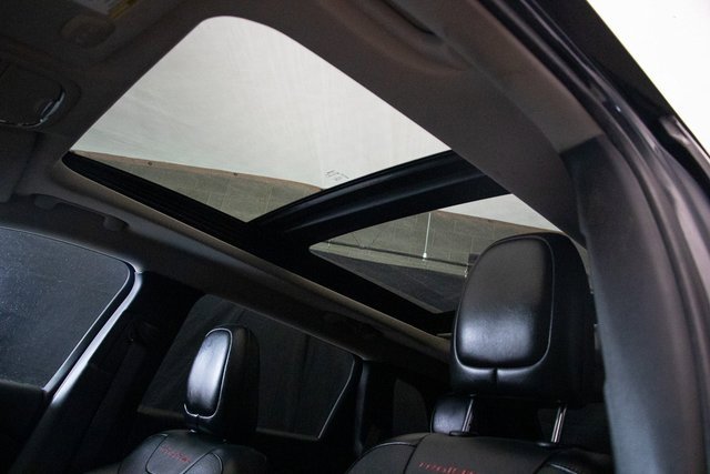 Used 2016 Jeep Cherokee Trailhawk w/ Comfort/Convenience Group image 29