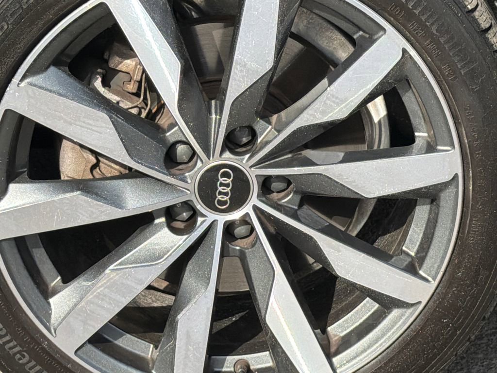 Used 2021 Audi A4 2.0T Premium Plus w/ Premium Plus Package image 3