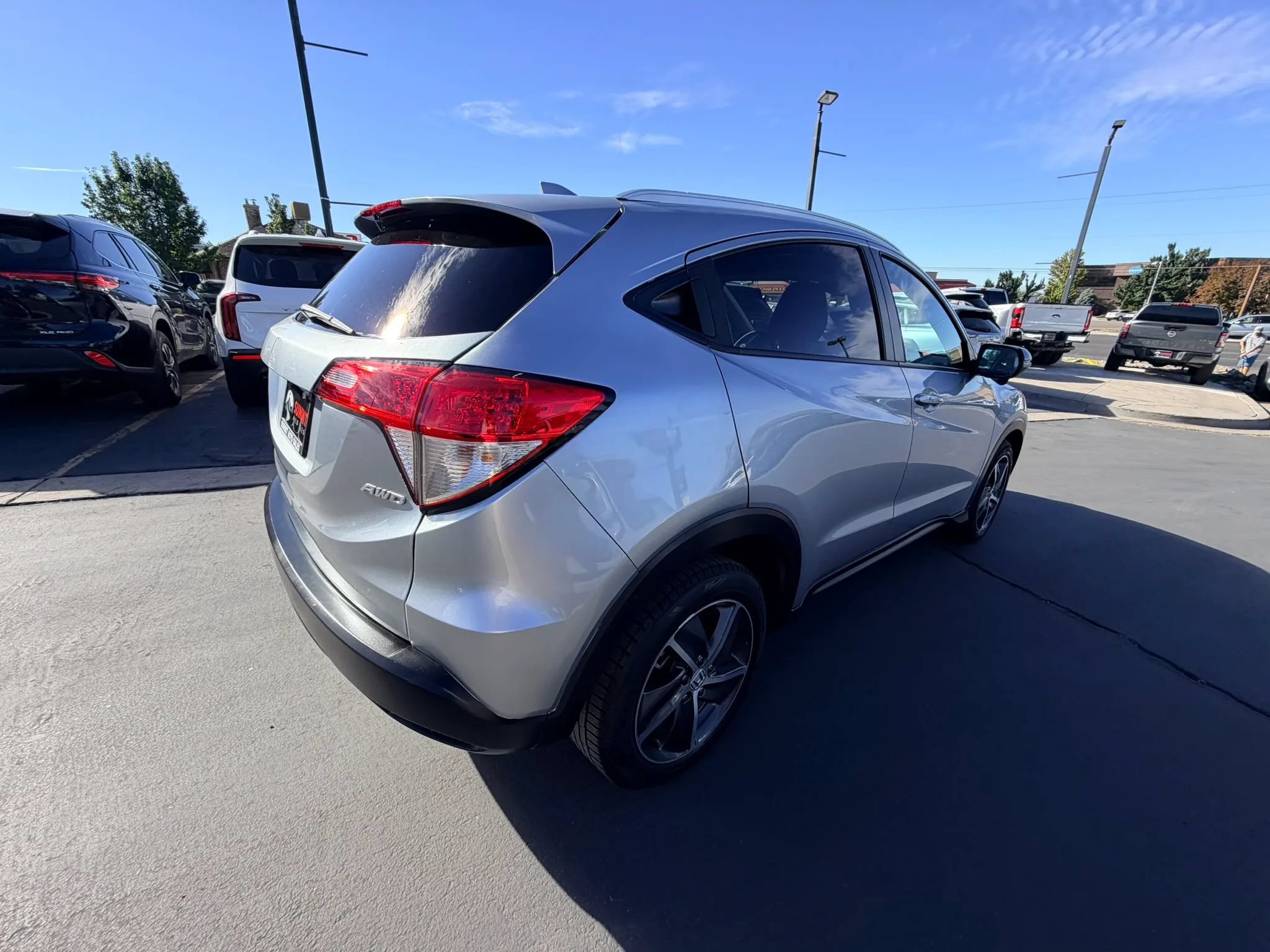 Used 2021 Honda HR-V EX image 4