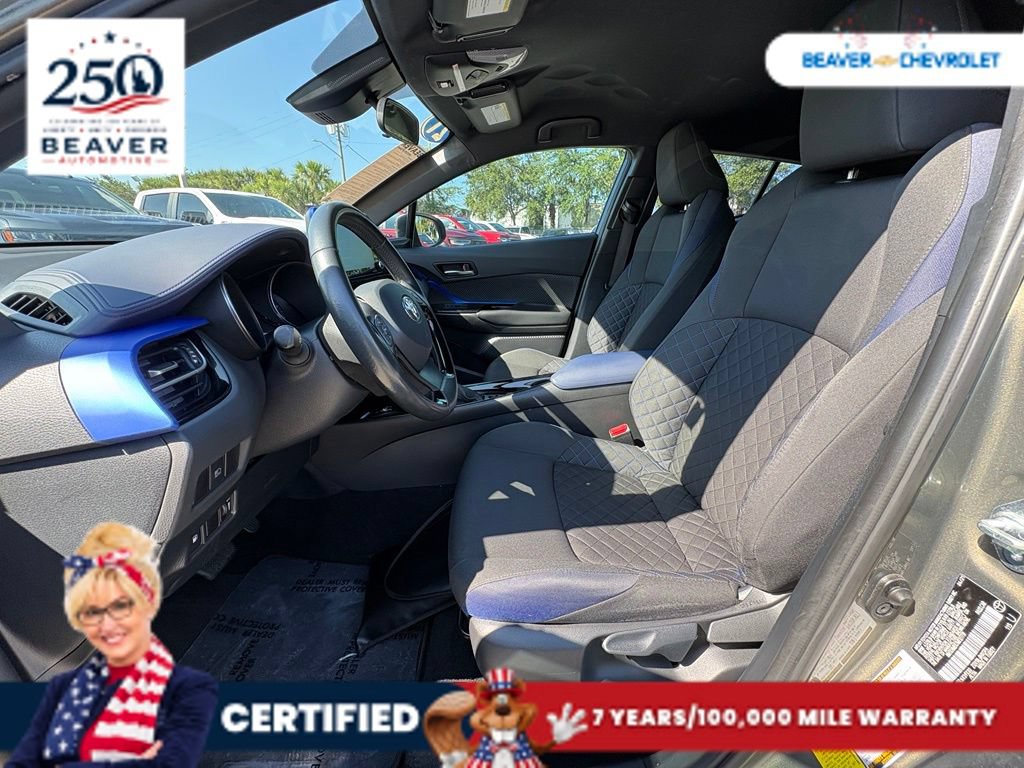 Used 2021 Toyota C-HR XLE FWD image 13