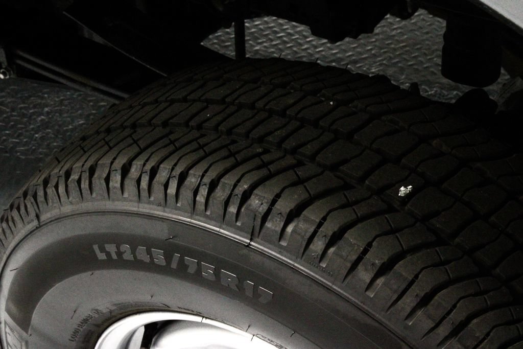 Certified 2025 Ford F250 XL AWD/4WD image 20