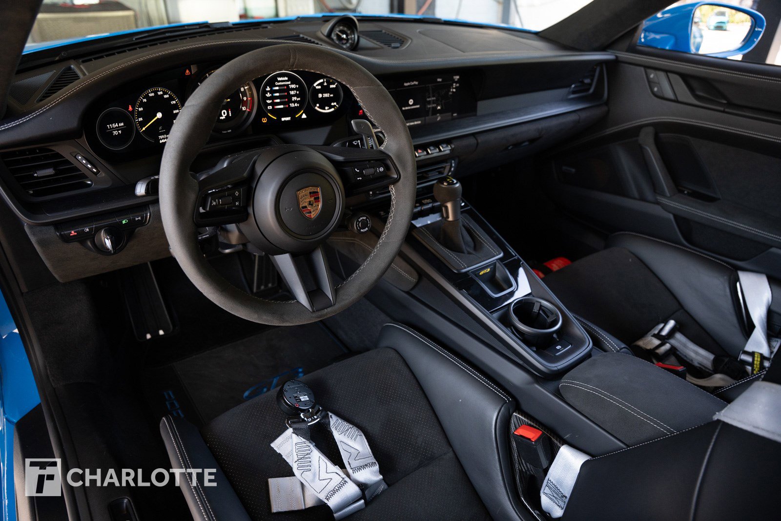 Used 2022 Porsche 911 GT3 image 24