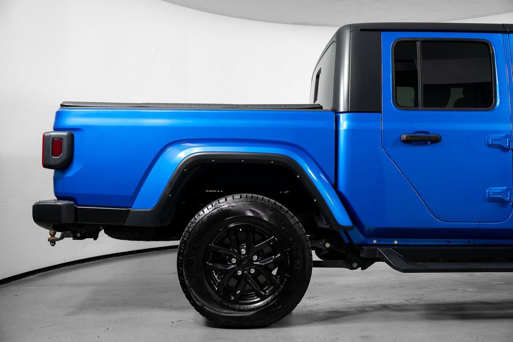 Used 2023 Jeep Gladiator Sport AWD/4WD image 6