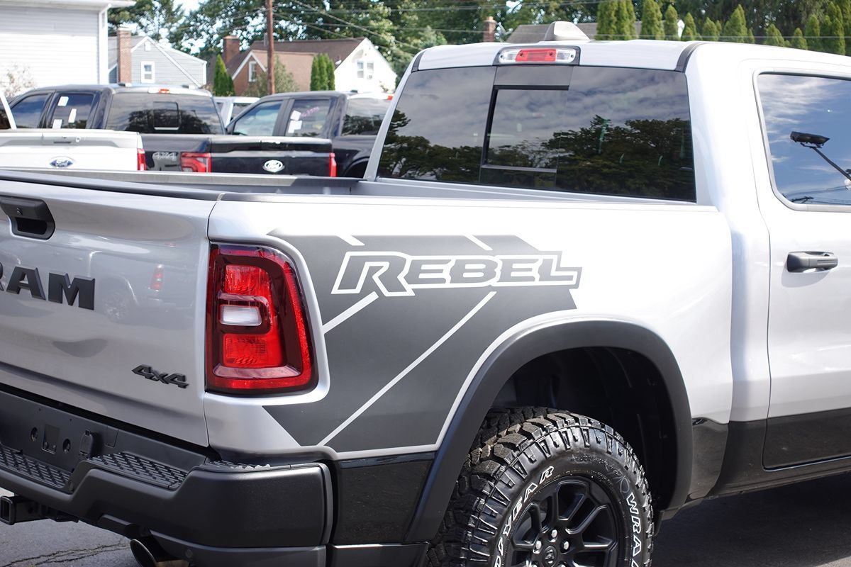 Used 2025 RAM 1500 Rebel AWD/4WD image 12