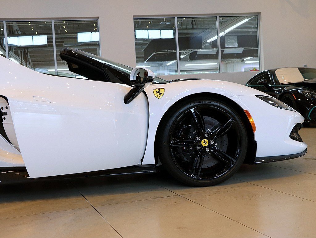 Certified 2025 Ferrari 296 GTS image 49