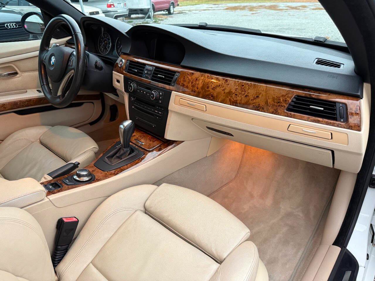 Used 2007 BMW 335i Convertible RWD image 30
