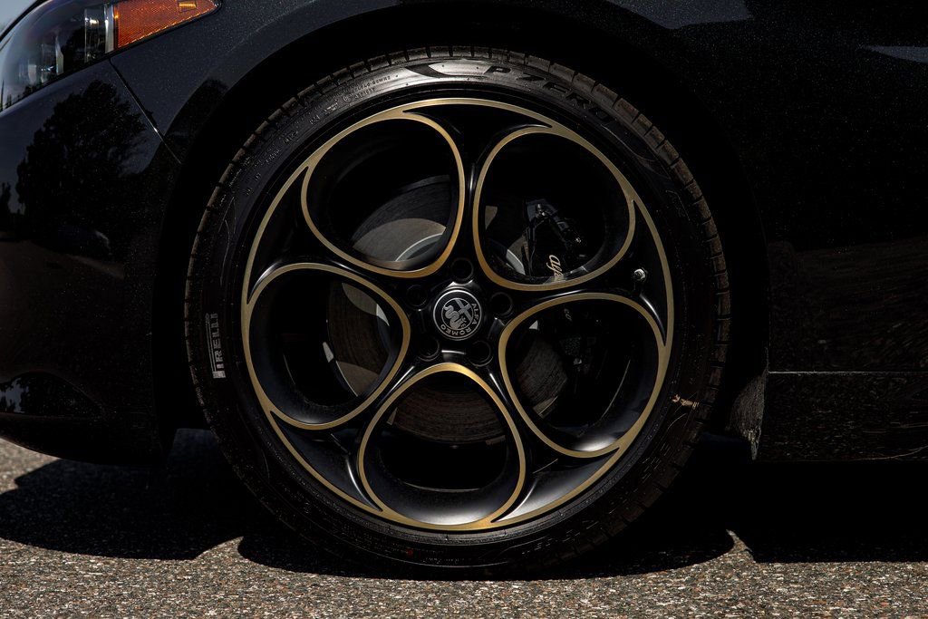 New 2025 Alfa Romeo Giulia w/ Driving Assist Package image 13