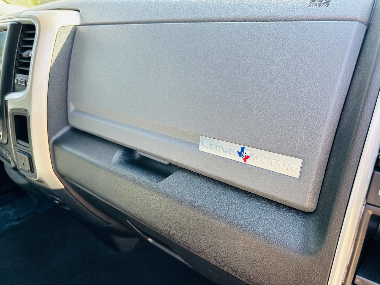 Used 2018 RAM 1500 Lone Star image 13