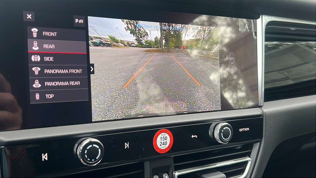 New 2026 Porsche Macan AWD/4WD image 29