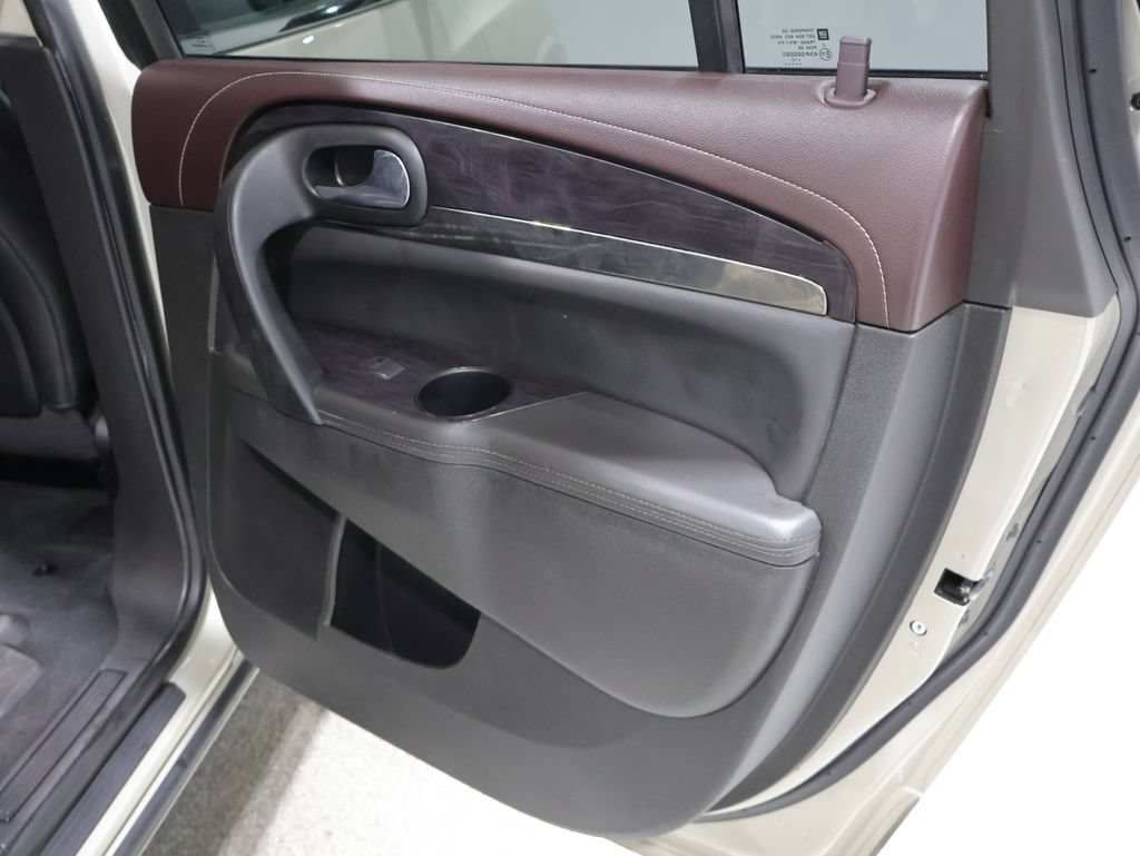 Used 2016 Buick Enclave Leather AWD/4WD image 23