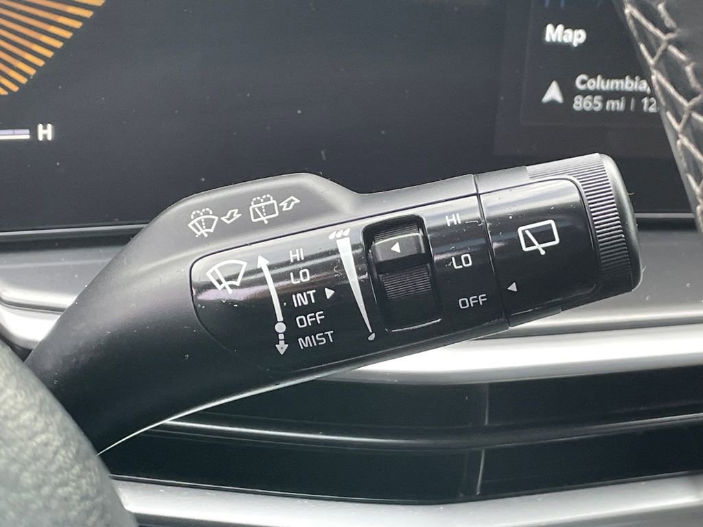 Used 2024 Kia Sorento S image 36