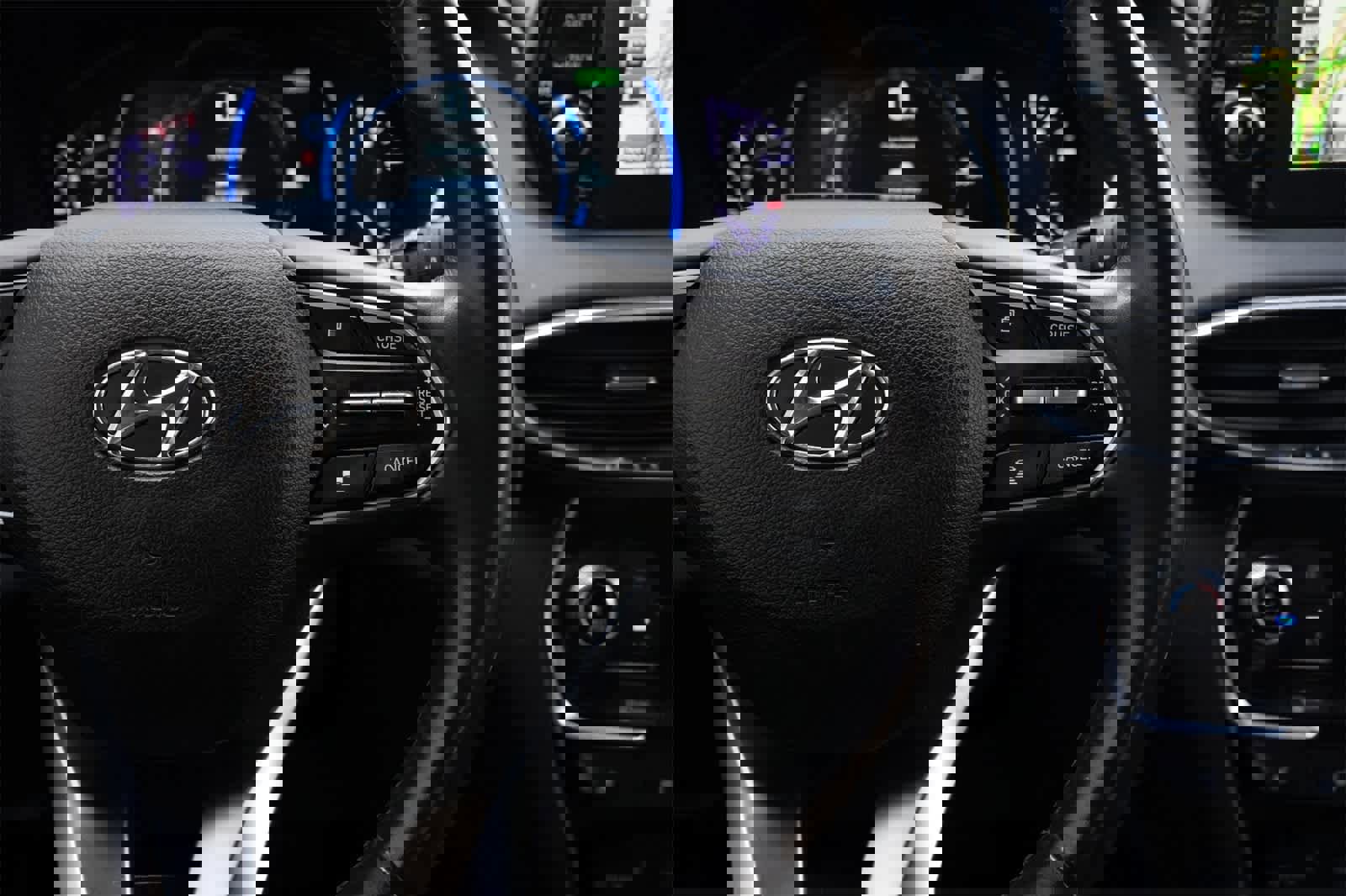 Used 2019 Hyundai Santa Fe Ultimate image 11