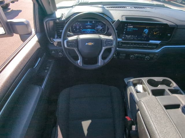 Used 2026 Chevrolet Silverado 2500 LT AWD/4WD image 7