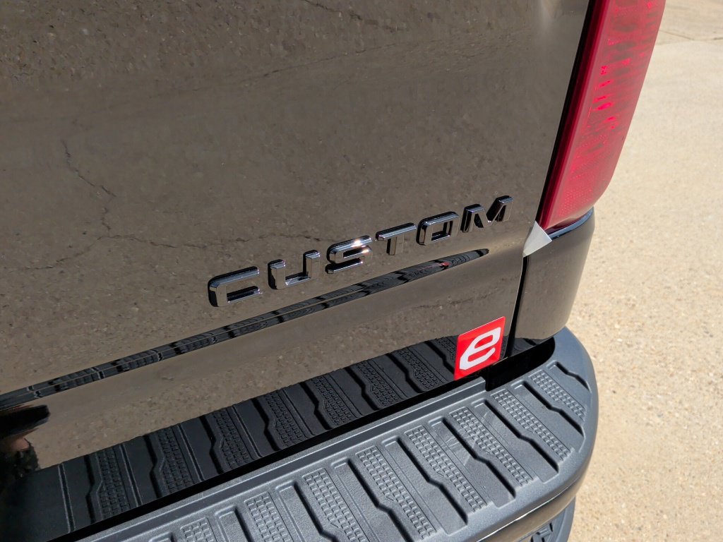 New 2026 Chevrolet Silverado 1500 Custom Trail Boss w/ LPO, Dark Essentials Package AWD/4WD image 31