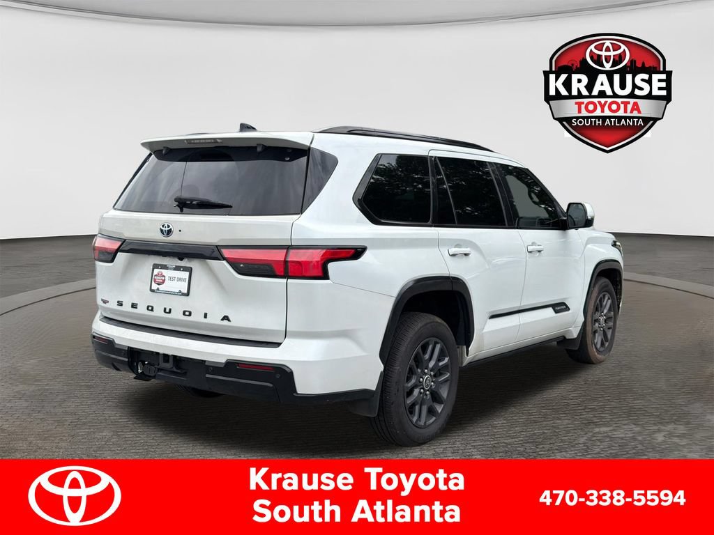 Used 2023 Toyota Sequoia Platinum AWD/4WD image 8