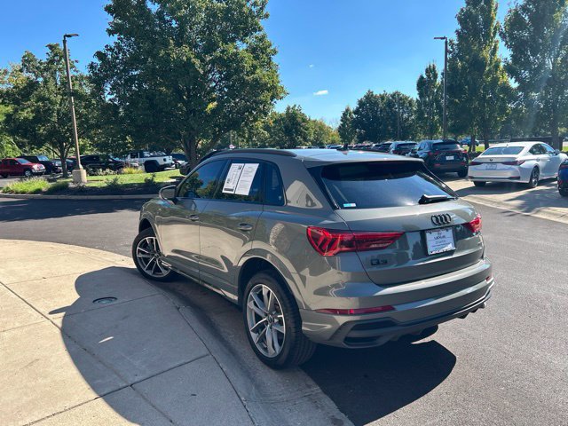 Used 2023 Audi Q3 2.0T Premium Plus w/ Premium Plus Package AWD/4WD image 5