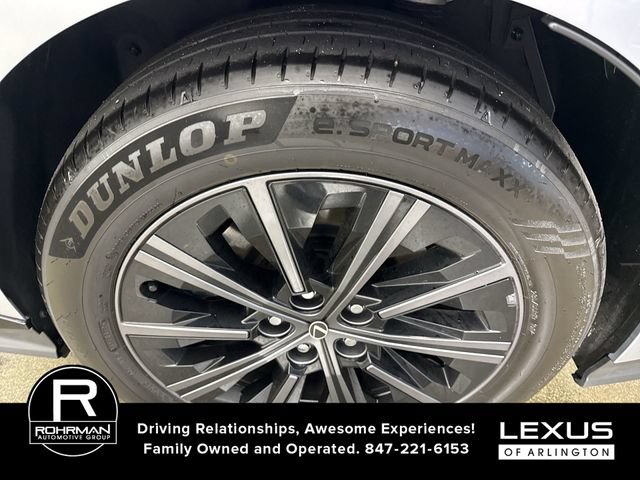 Certified 2026 Lexus ES 350e w/ Convenience Package FWD image 5