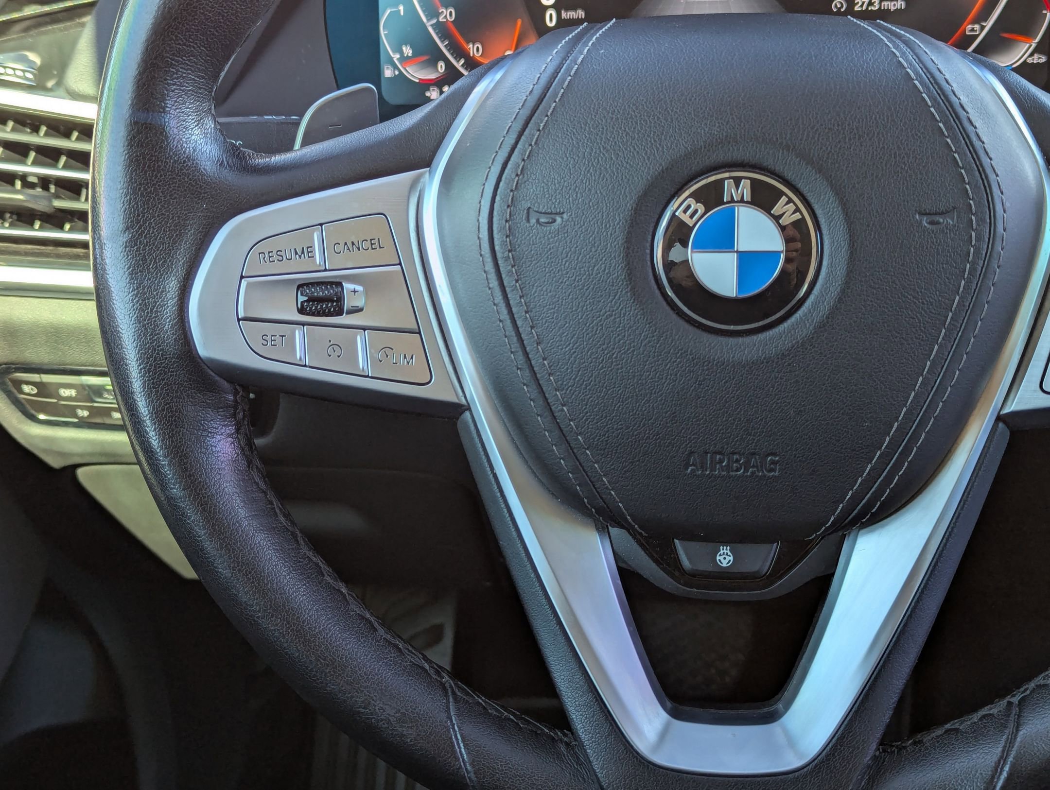 Used 2022 BMW X7 xDrive40i AWD/4WD image 21
