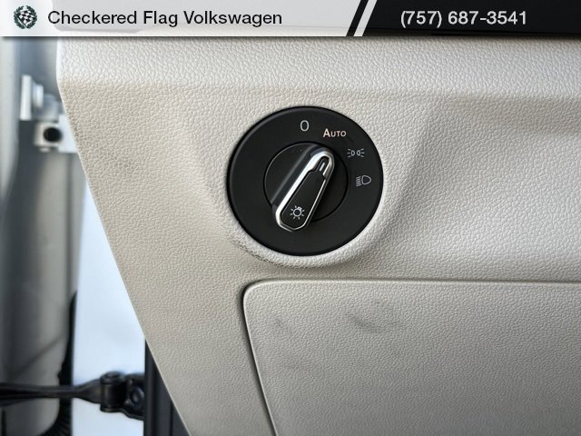 New 2026 Volkswagen Jetta SE image 31