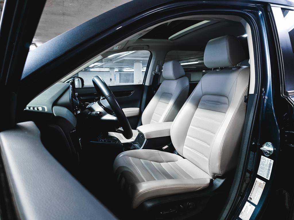 Used 2023 Honda CR-V EX-L image 16