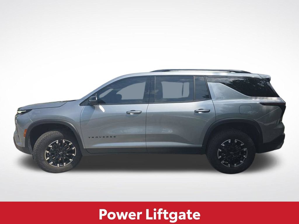 Used 2025 Chevrolet Traverse Z71 w/ Driver Confidence Package AWD/4WD image 9