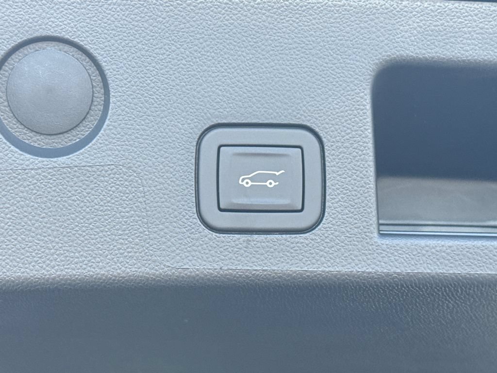 New 2026 GMC Terrain AT4 AWD/4WD image 35