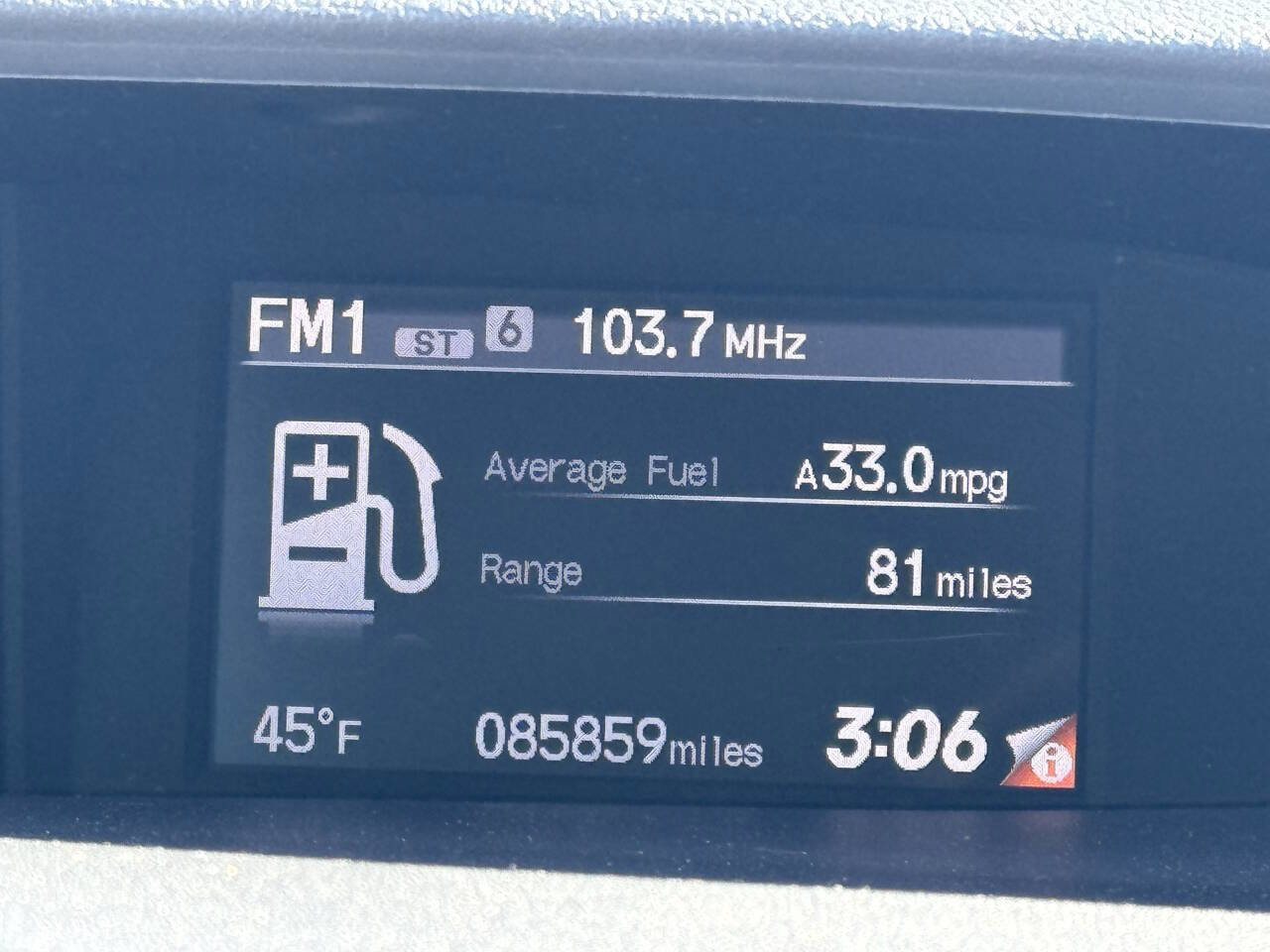 Used 2015 Honda Civic LX image 9