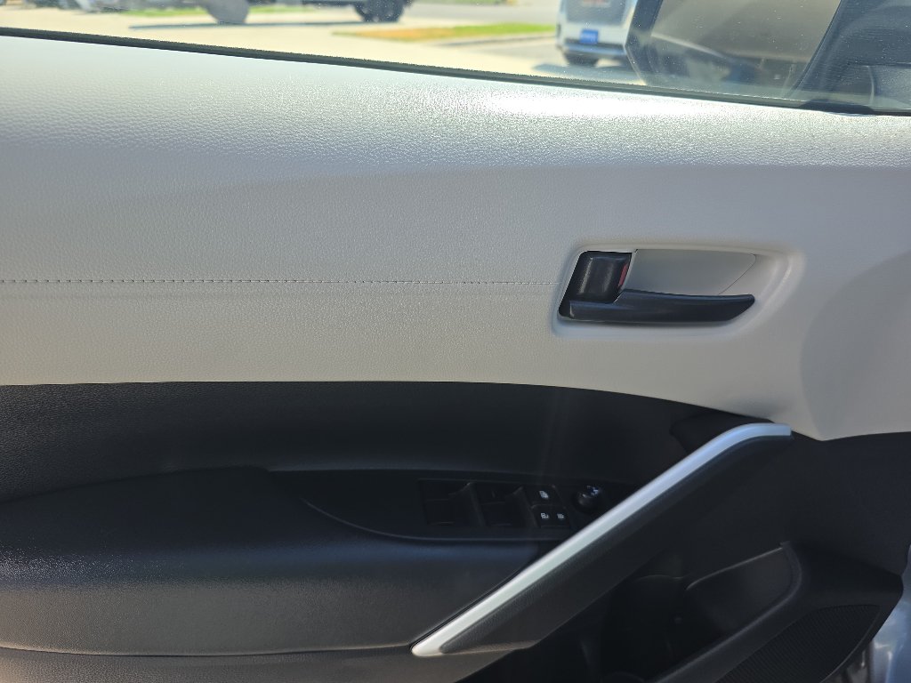 Certified 2026 Toyota Corolla Cross LE w/ Moonroof Package FWD image 14