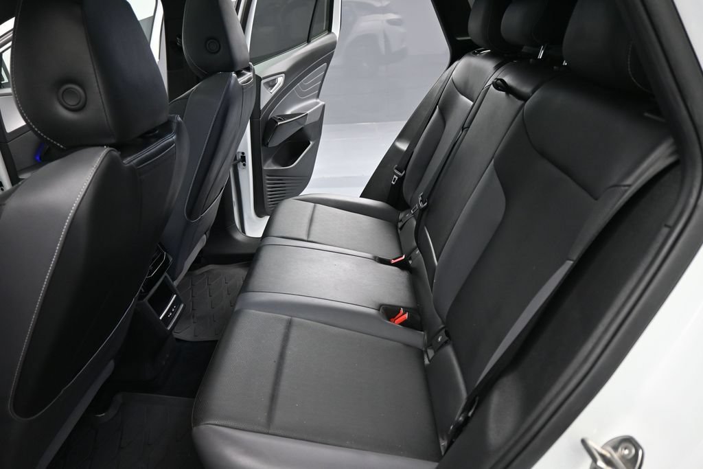 Used 2024 Volkswagen ID.4 S RWD image 19