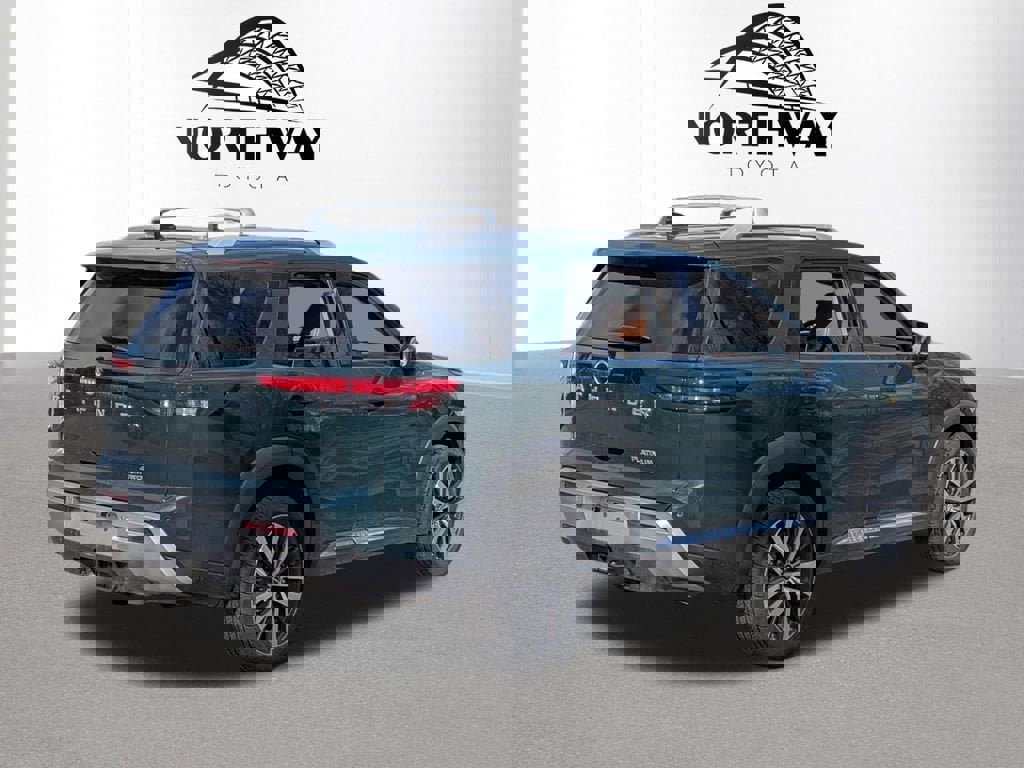 Used 2022 Nissan Pathfinder Platinum w/ Lighting Package (N92) image 4