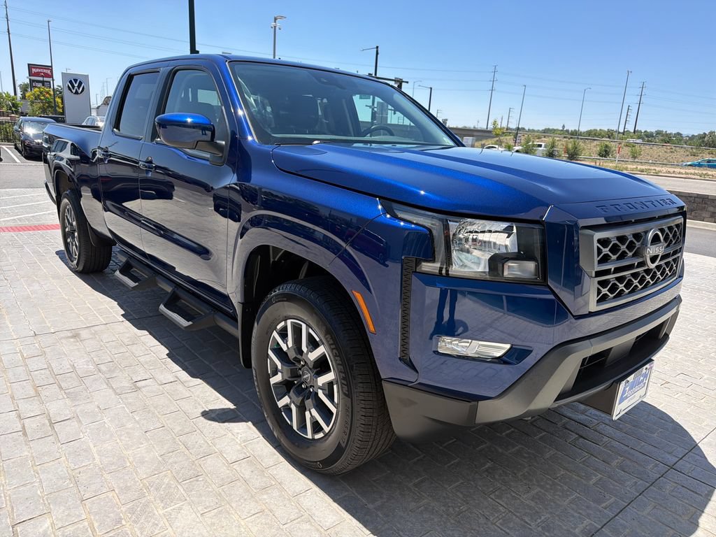 Used 2023 Nissan Frontier SV w/ Technology Package AWD/4WD image 7
