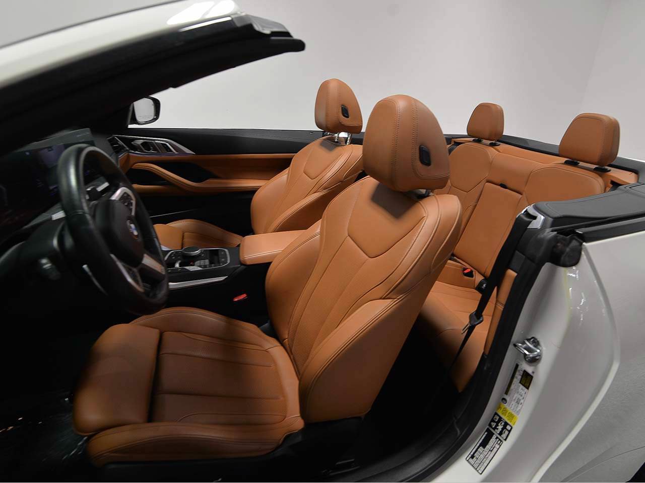 Used 2024 BMW 440i xDrive Convertible w/ Premium Package AWD/4WD image 12