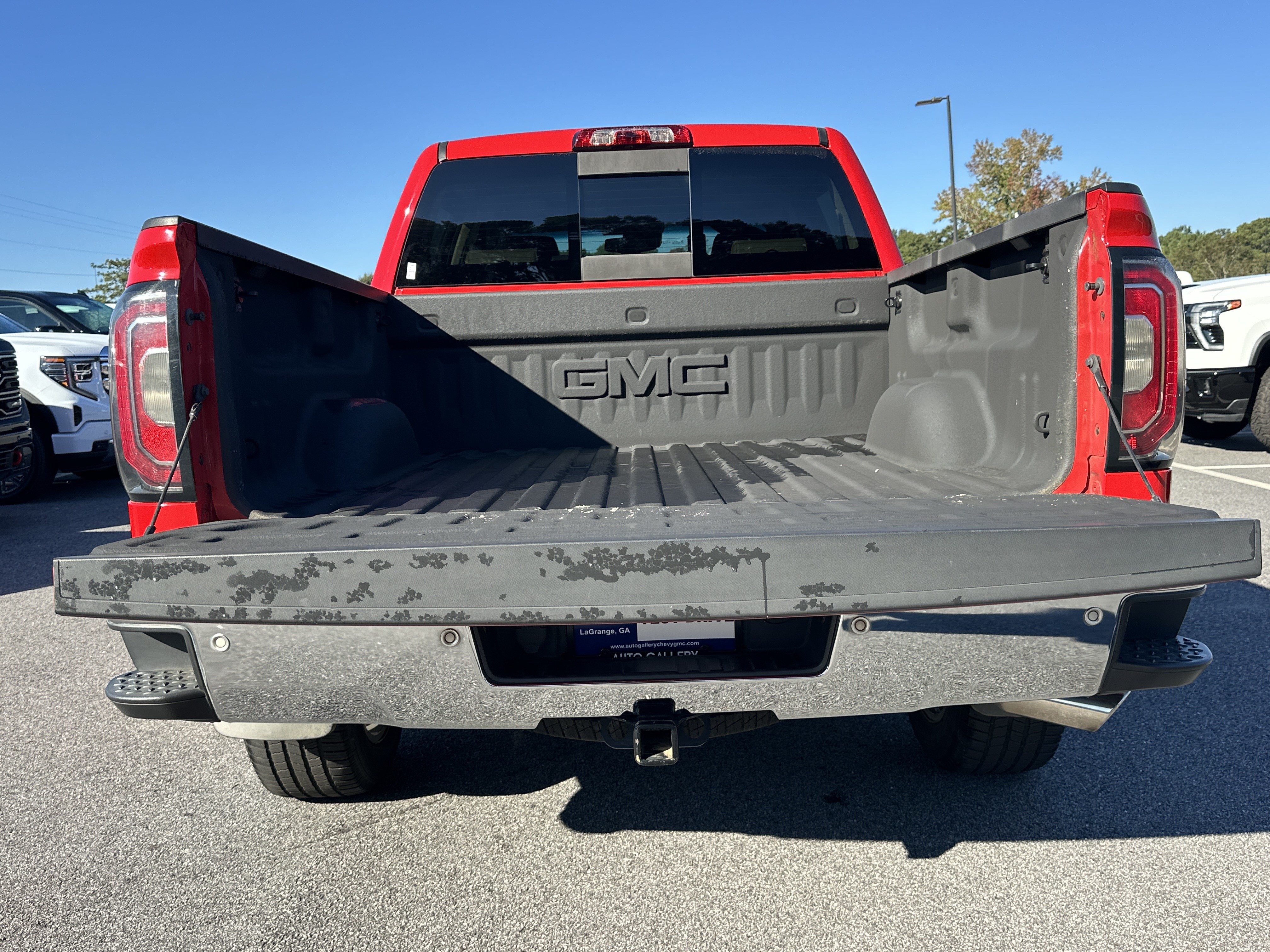 Used 2018 GMC Sierra 1500 SLT AWD/4WD image 19