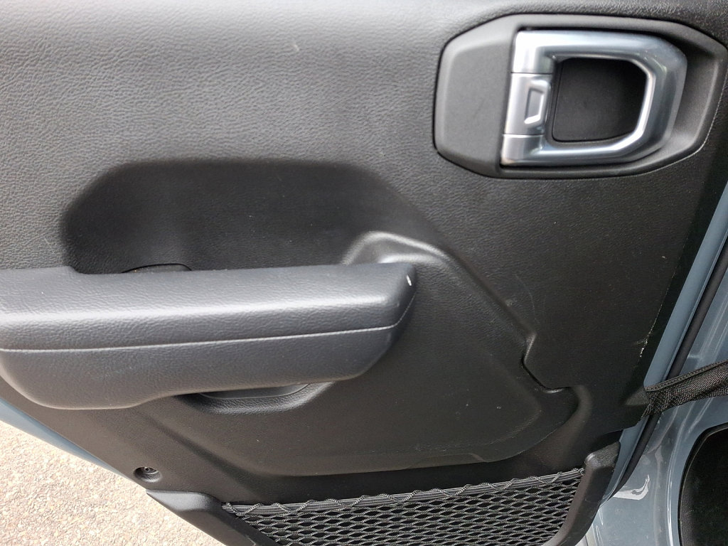 Certified 2025 Jeep Wrangler Unlimited Rubicon image 19