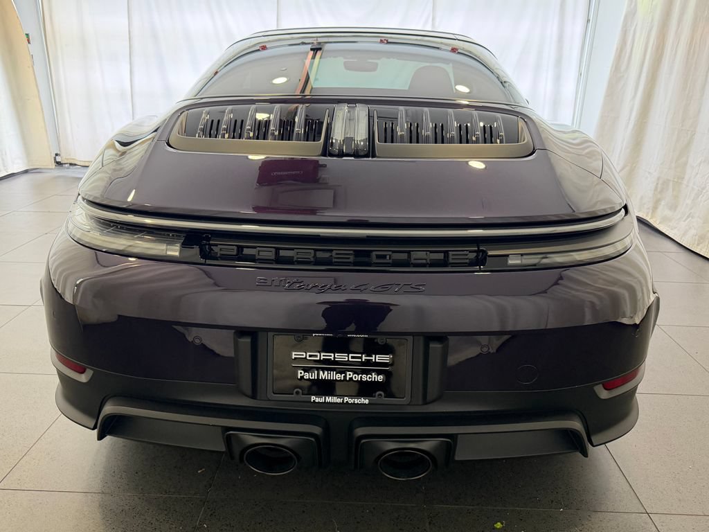 Certified 2025 Porsche 911 Targa 4 GTS w/ Premium Package AWD/4WD image 8